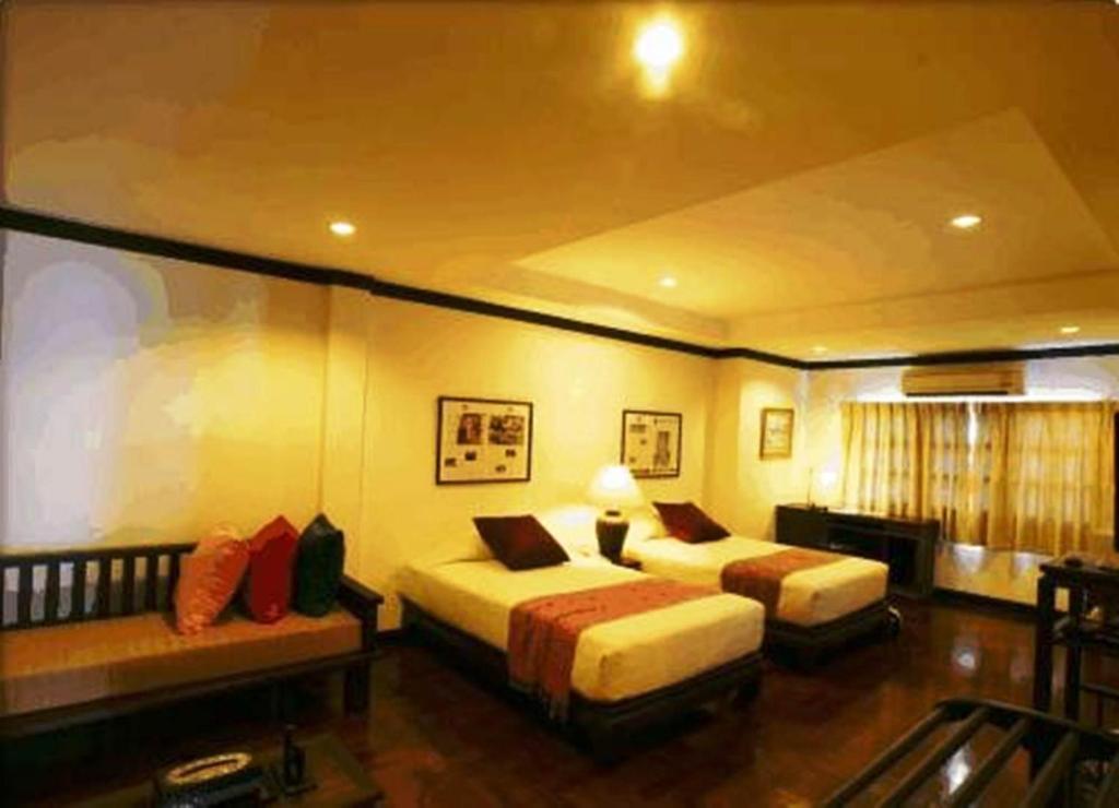 Cucumber Inn Suite Pattaya Værelse billede